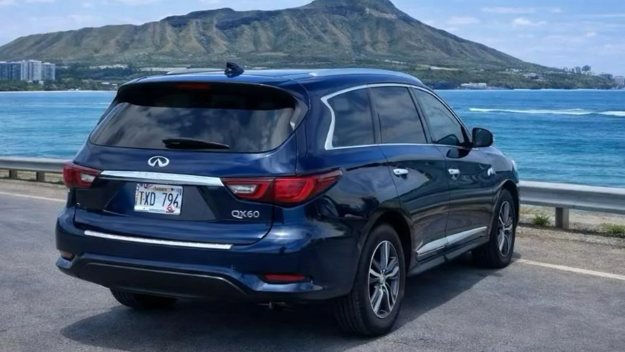 2020 Infiniti QX60 LUXE from the Island Luxe fleet on Oʻahu
