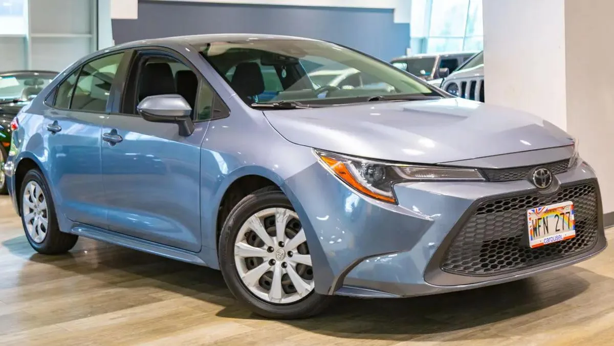 2022 Toyota Corolla LE from the Island Luxe fleet on Oʻahu